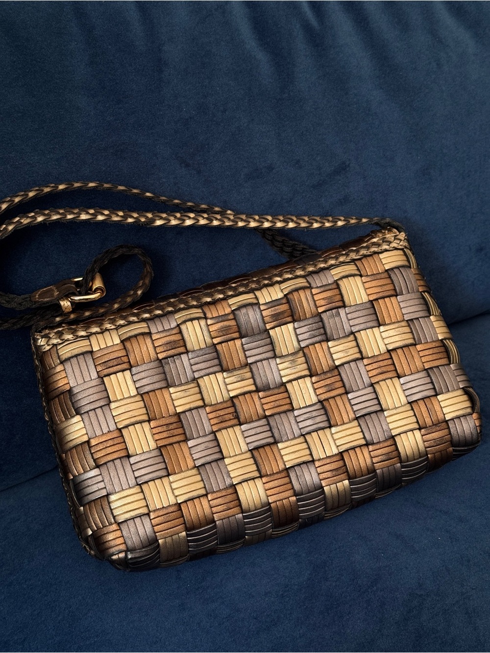 CEM Women's vintage Woven Leather Gold Copper Silver Women Crossbody Purse - Picture 7 of 9